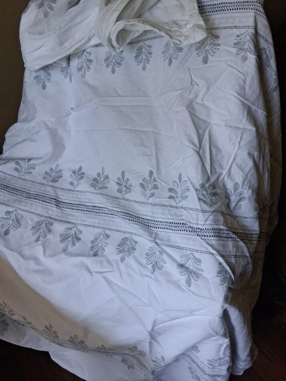 Boll & Branch White with Grey Accents KING/Cal.K Duvet Cover 3 PCS Set. FLAW